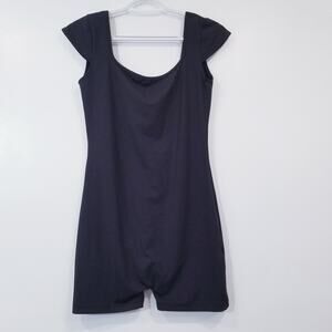 REORIA Activewear Black Romper Scoop Neck Short Cap Sleeves Open Back